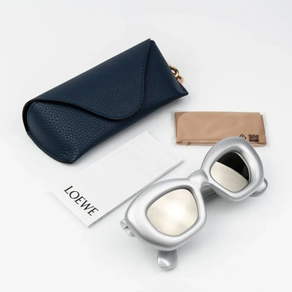 Loewe Sunglasses LW40117I 20C Metallized Silver Grey Smoke Mirror Cat Eye NEW
